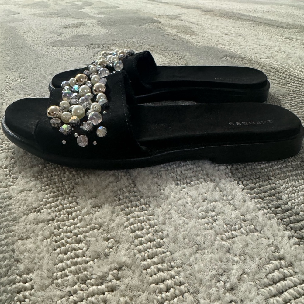 Express Pearl slide sandals - Picture 4 of 5